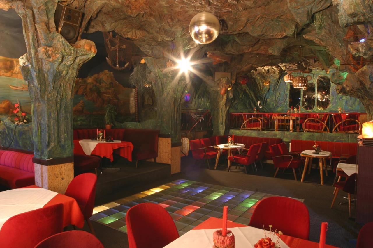 Blaue Grotte & Frankenhotel Debring Extérieur photo